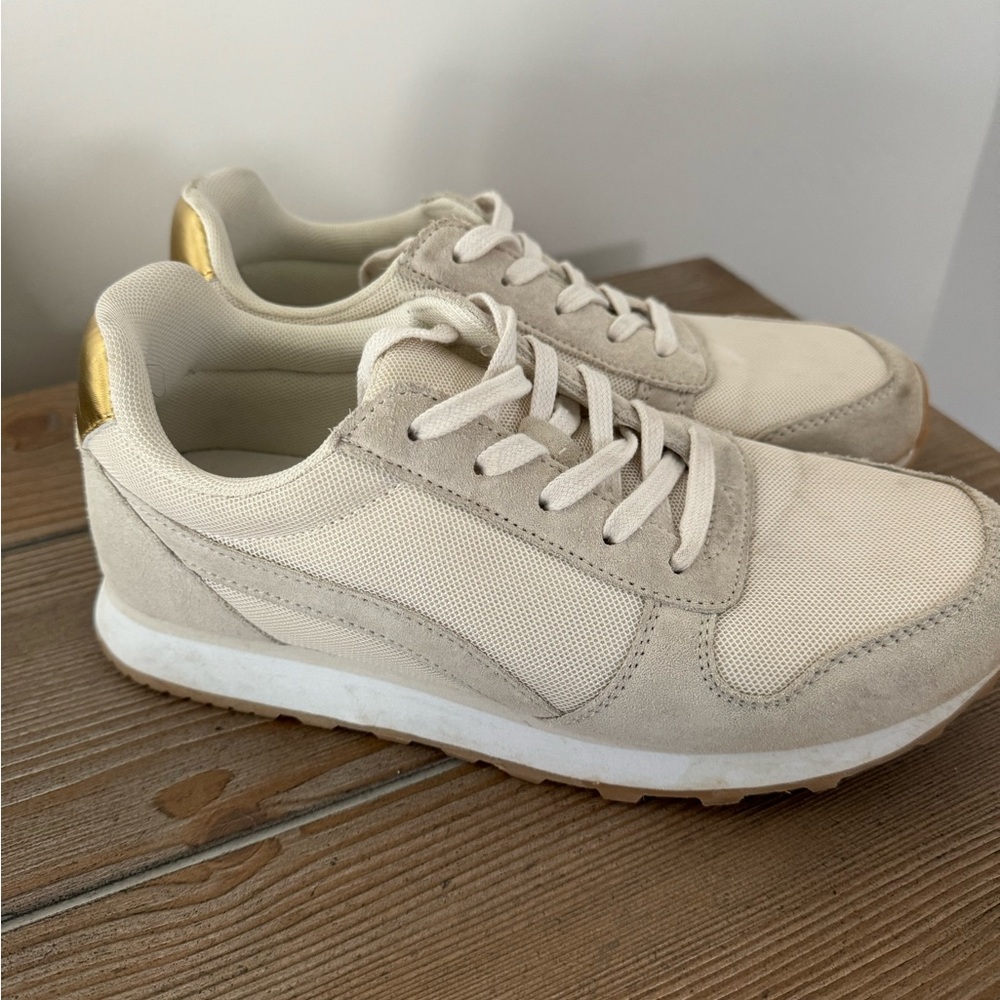 J Crew City sneakers